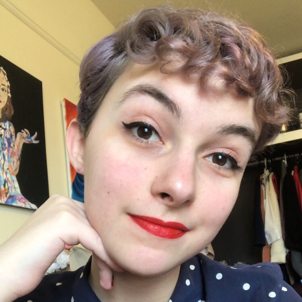 Meet your Posher, Chloe